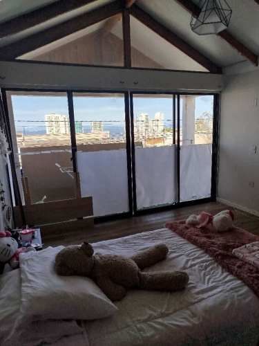 Excelente ubicación ideal para Negocio y vivienda , 4Dormitorios 3Baños 1Estacionamiento