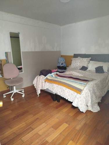 Excelente ubicación ideal para Negocio y vivienda , 4Dormitorios 3Baños 1Estacionamiento