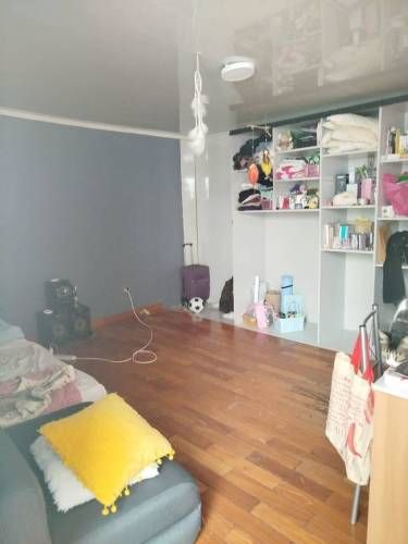 Excelente ubicación ideal para Negocio y vivienda , 4Dormitorios 3Baños 1Estacionamiento