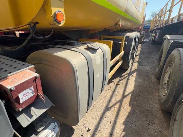 Camión volvo Algibes