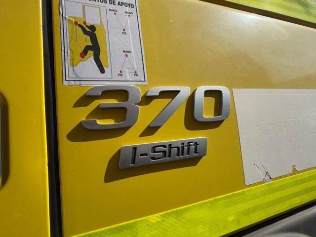 Camión volvo Algibes