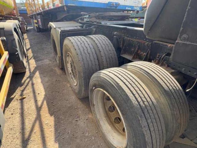 Tracto camión Man 3 puentes