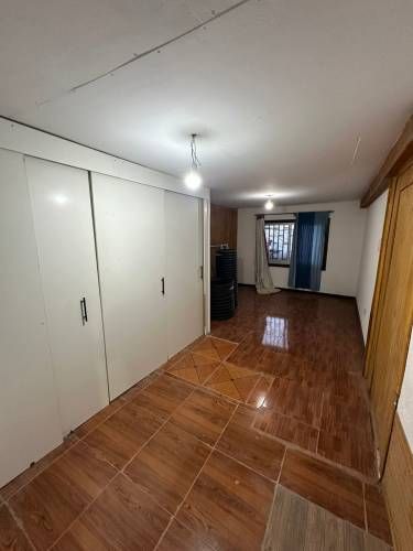 Venta Casa 3d2b + 3 estacionamientos