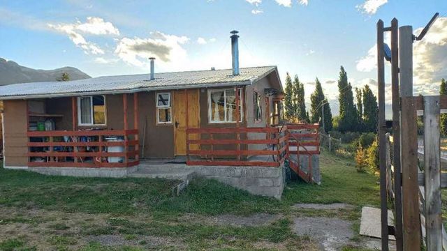 Coyhaique-Camino a Las Bandurrias (77606)