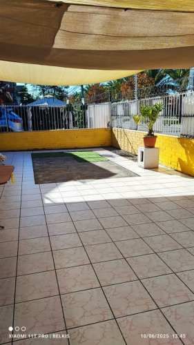 CASA El Conquistador/ Autopista del Sol