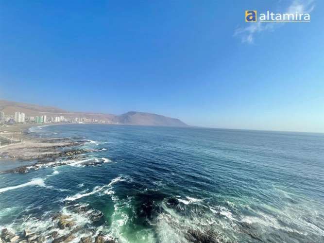 DEPARTAMENTO Edificio Punta Cavancha piso 11 TN (2 estacionamientos)