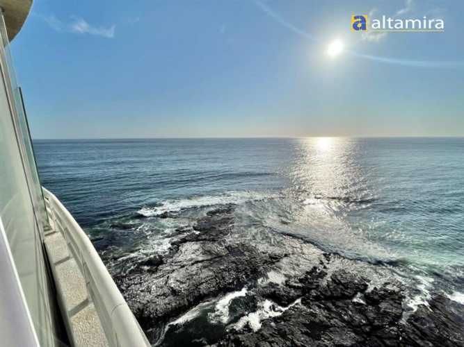 DEPARTAMENTO Edificio Punta Cavancha piso 11 TN (2 estacionamientos)