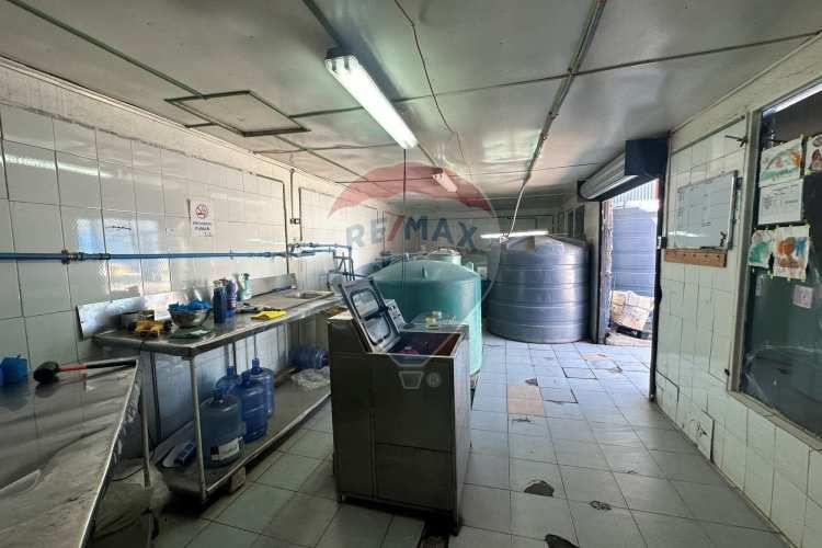 Propiedad comercial mixta en los andes