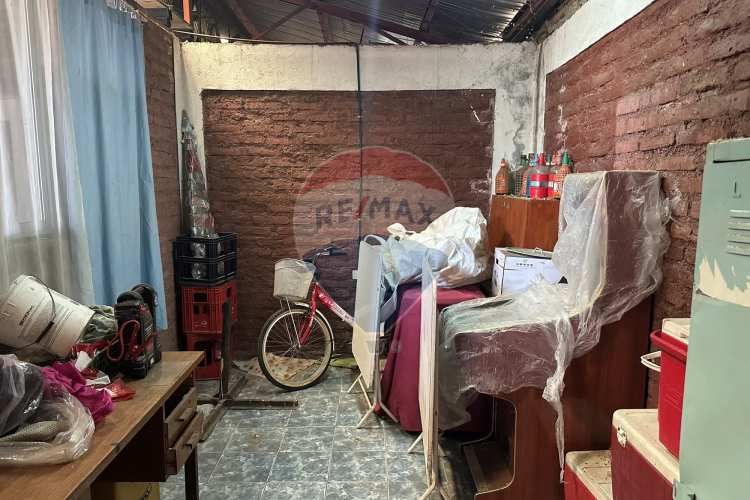 Propiedad comercial mixta en los andes