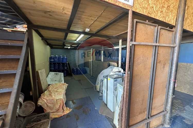 Propiedad comercial mixta en los andes