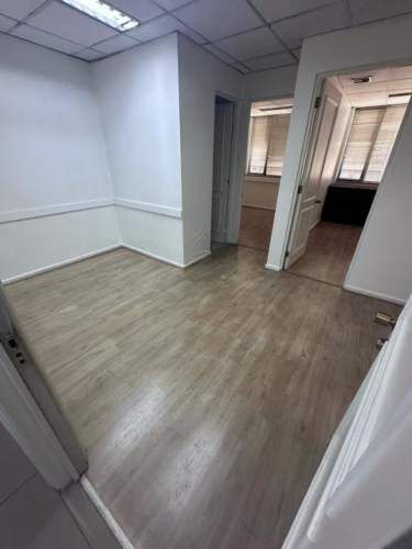 OFICINA Av Apoquindo/Apumanque