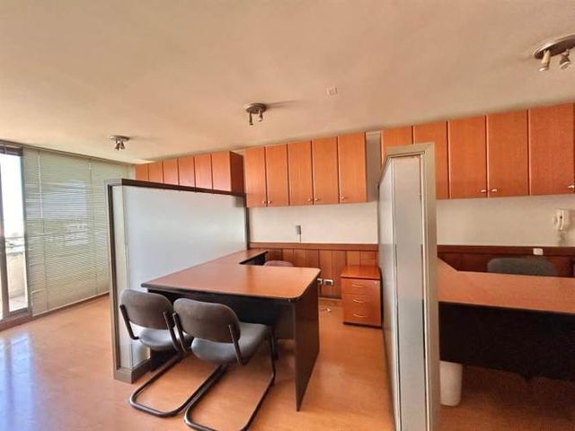 OFICINA Avenida Alemania