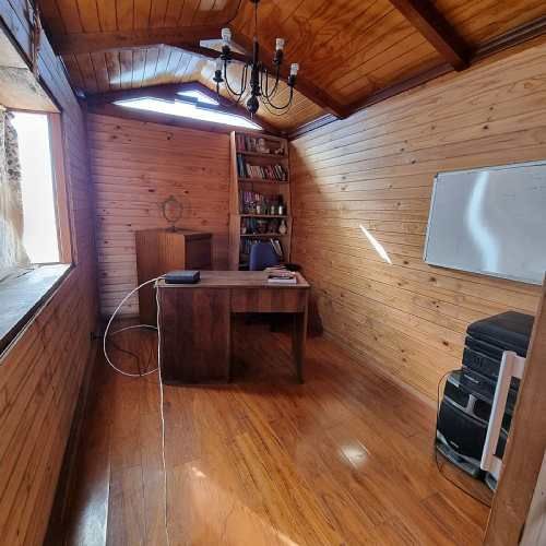 AMPLIA CASA INDEPENDIENTE 5 DOR 2B 2 ESTACIONAMIENTOS.