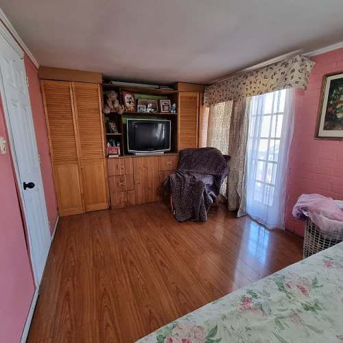 AMPLIA CASA INDEPENDIENTE 5 DOR 2B 2 ESTACIONAMIENTOS.