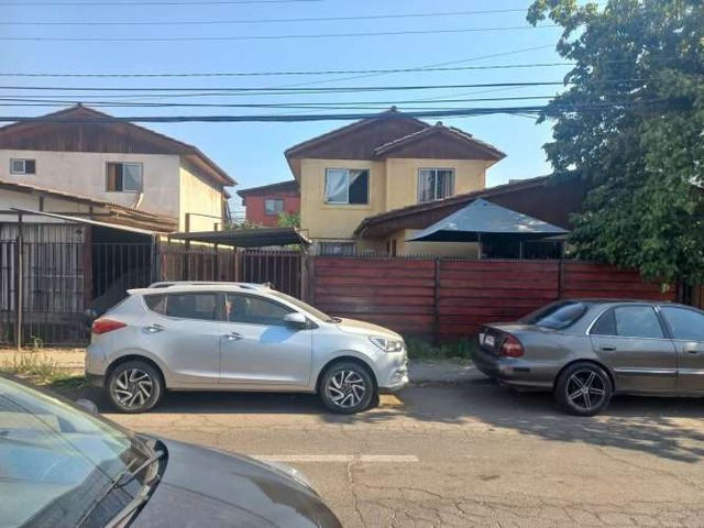 CASA Los Pellines con Escuela Agricola