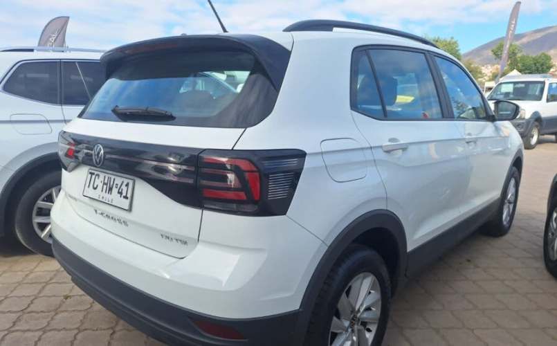 VOLKSWAGEN NEW TCROSS TRENDLINE TSI 1.0 FULL MEC. AÑO 2024