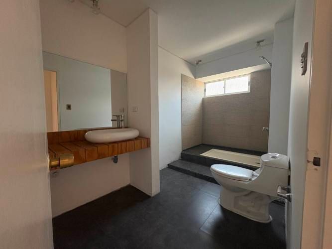 ARRIENDO OFICINAS/CENTRO DE LA CIUDAD