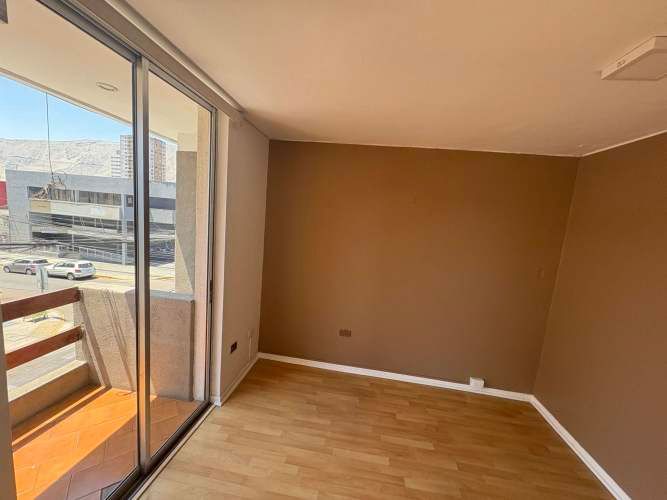 ARRIENDO OFICINAS/CENTRO DE LA CIUDAD