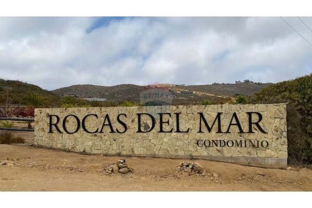 Parcela en condominio privado, con vista al mar