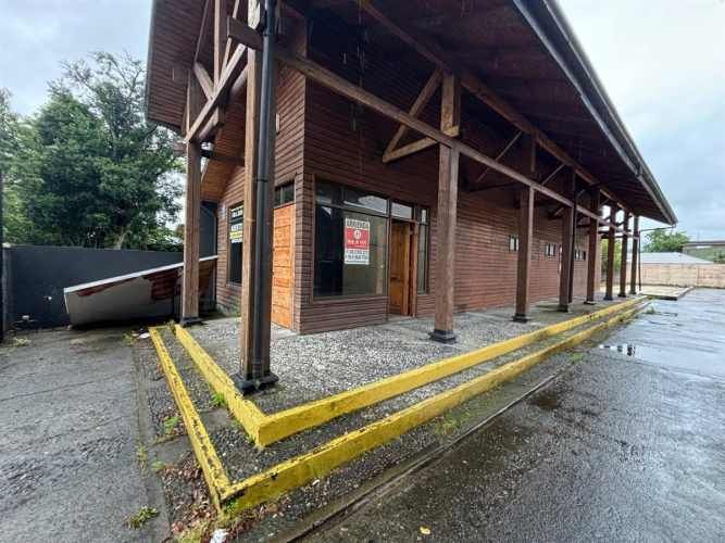 LOCAL COMERCIAL terminal de buses