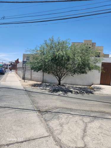 se vende amplia casa esquina en calama