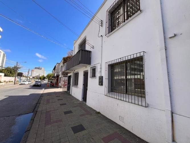 Central Local Comercial Con Oficinas