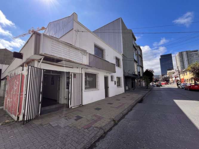 Central Local Comercial Con Oficinas