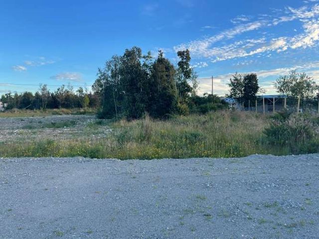 Parcela orilla de camino en Puerto Montt. Con Luz y Agua