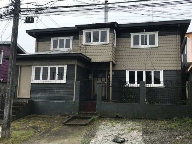 CASA Amplia casa sector 22 de Mayo