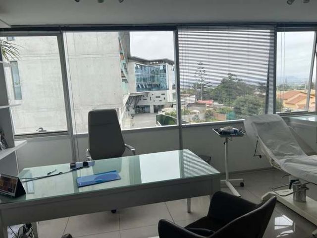 OFICINA Avda Juan Cisternas 2283