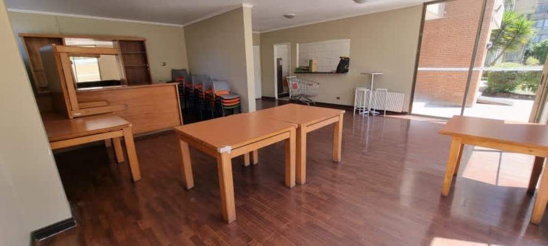 EXCELENTE DEPTO, GRAN UBICACIÓN 2D/2B + EST Y BOD.