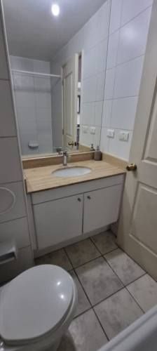 EXCELENTE DEPTO, GRAN UBICACIÓN 2D/2B + EST Y BOD.