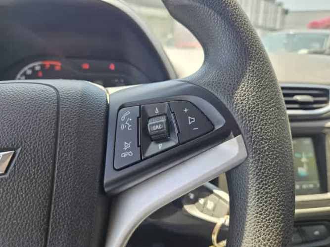 Chevrolet Onix Lt 1.4 2020