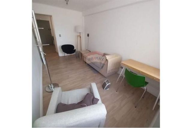 Oficina moderna en las condes 1 priv + 1 b