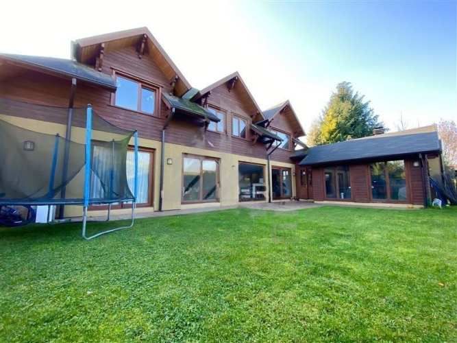 CASA Condominio Casas del Fundo