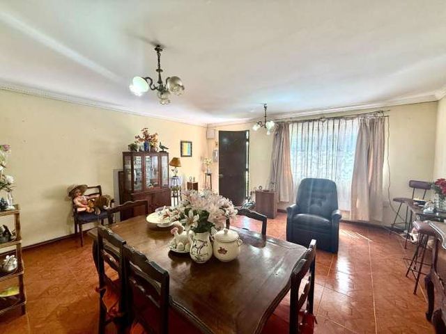 Solida casa/ San Francisco/ San Miguel (80181)