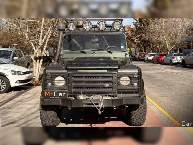 LAND ROVER DEFENDER 2008