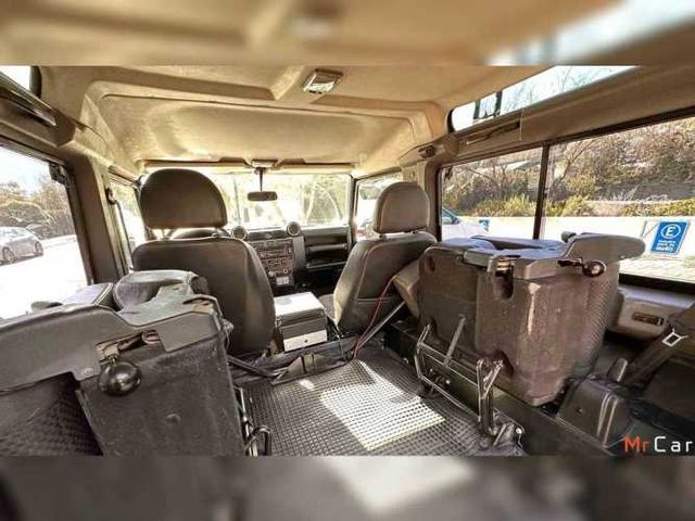 LAND ROVER DEFENDER 2008