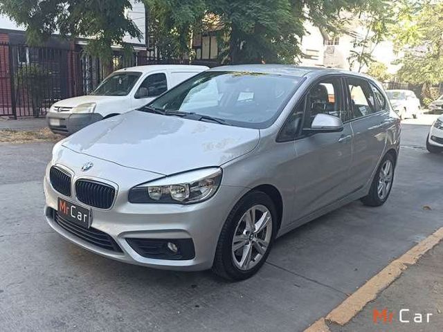 BMW 218 2016