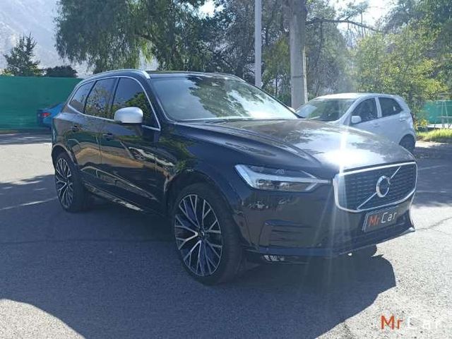 VOLVO XC60 2018