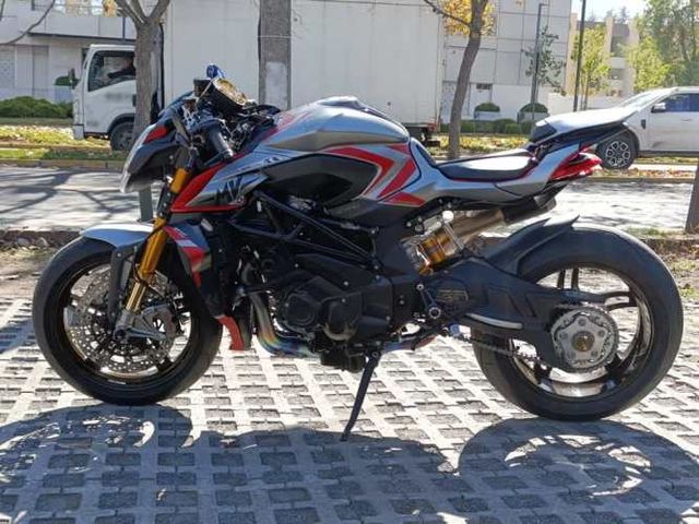 MV AGUSTA BRUTALE 1000 RR 2022
