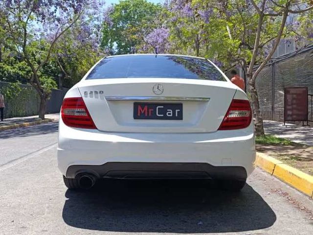 MERCEDES-BENZ C 250 2015