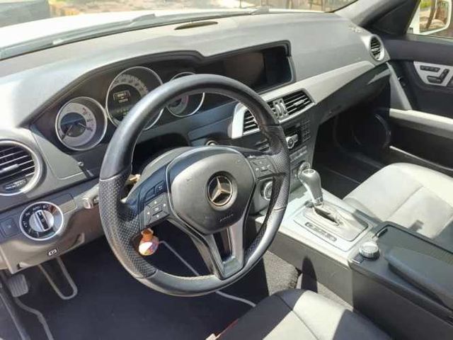 MERCEDES-BENZ C 250 2015