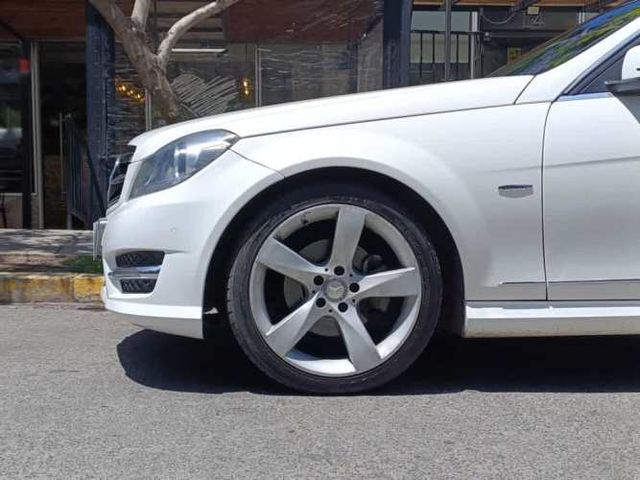 MERCEDES-BENZ C 250 2015