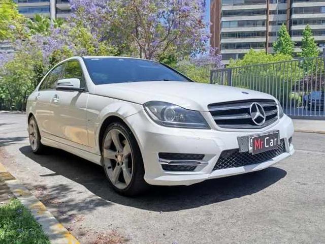 MERCEDES-BENZ C 250 2015