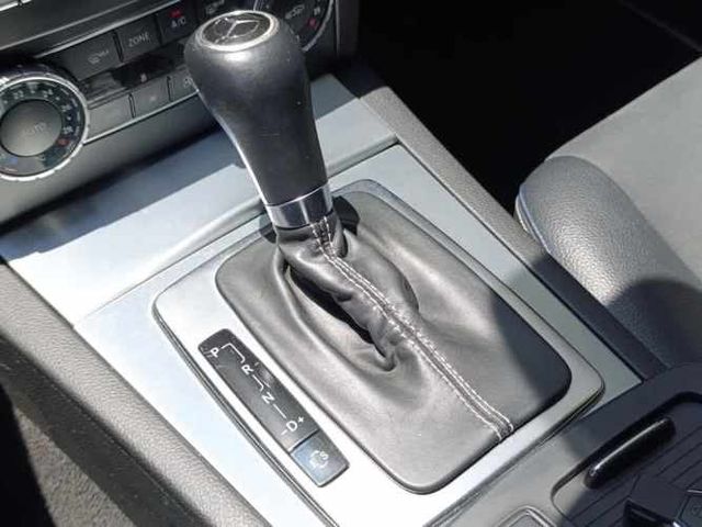 MERCEDES-BENZ C 250 2015