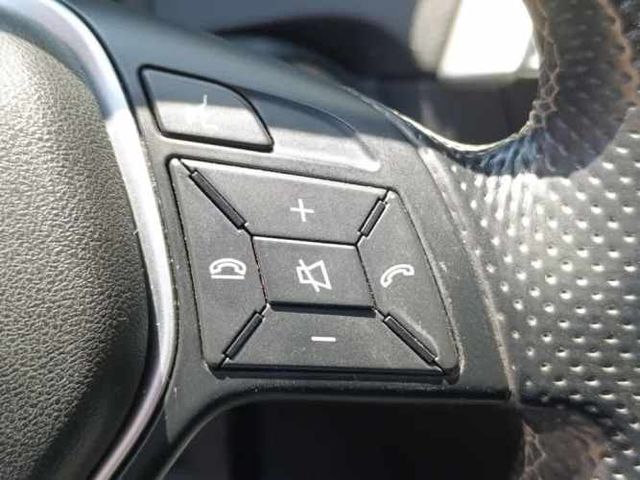 MERCEDES-BENZ C 250 2015