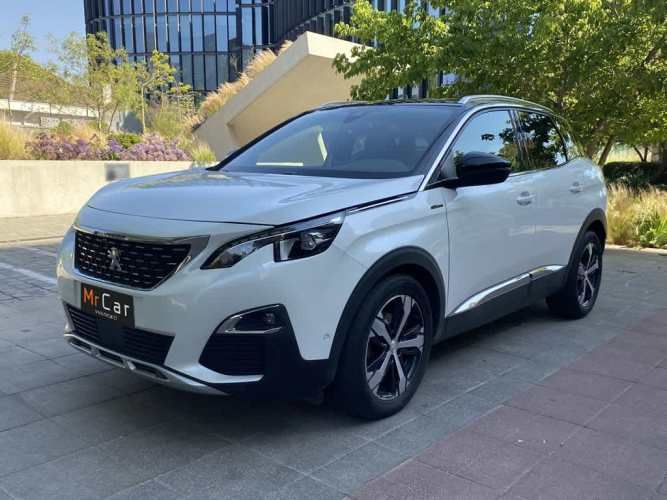 PEUGEOT 3008 2019