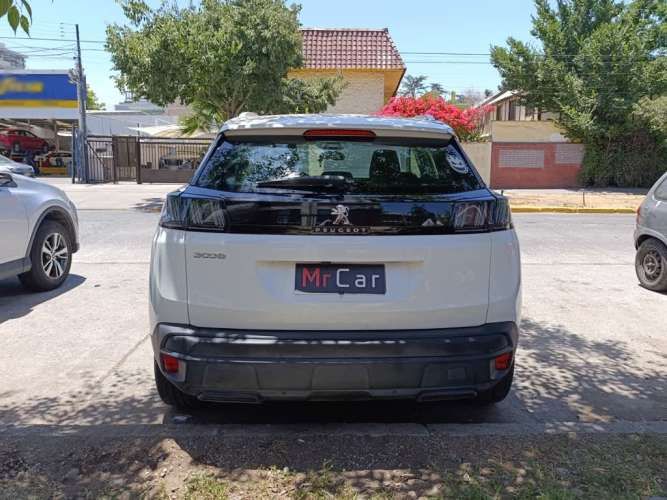 PEUGEOT 3008 2022