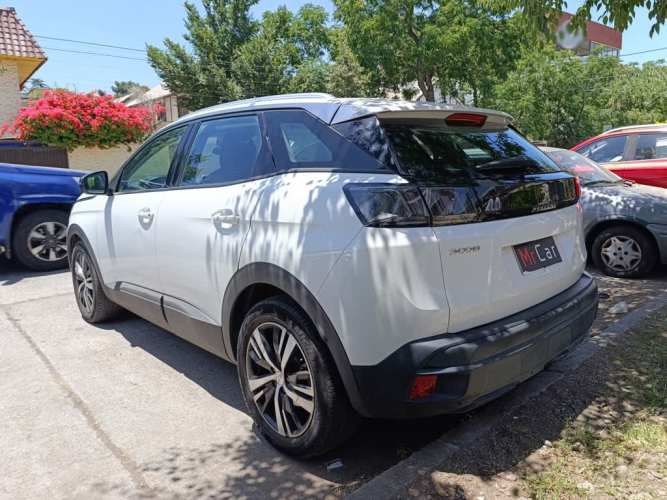 PEUGEOT 3008 2022